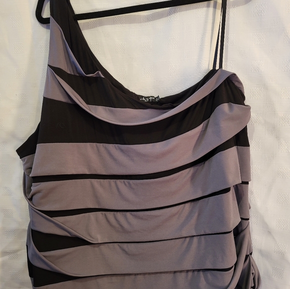 Mini dress - Picture 4 of 5